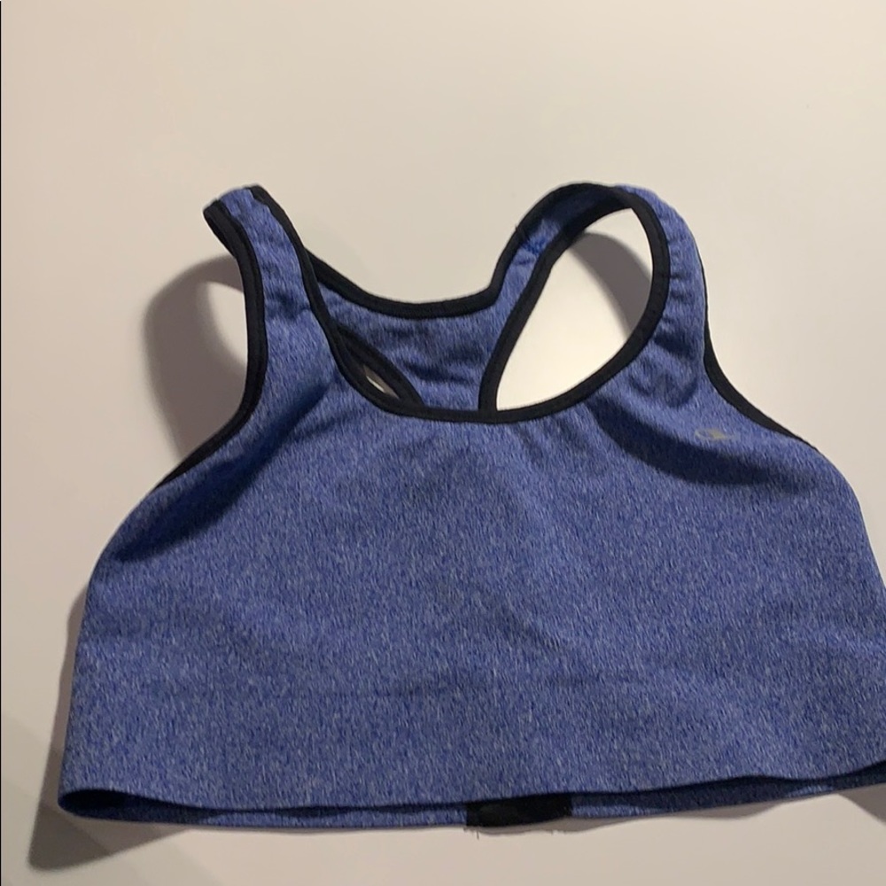 T-back sports bra
